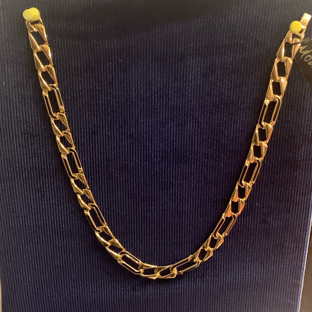 3 for $35😈😈Monet necklace